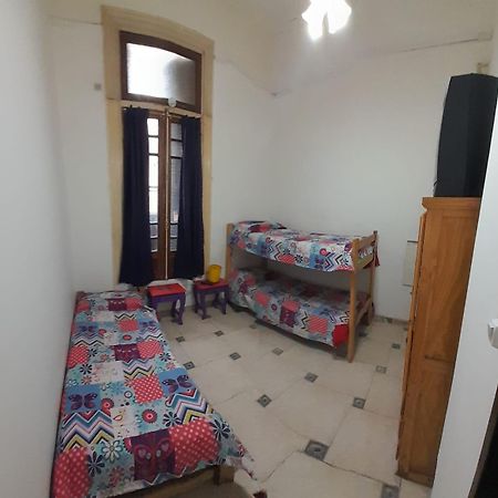 Hospedaje La Rana بوينس آيرس المظهر الخارجي الصورة